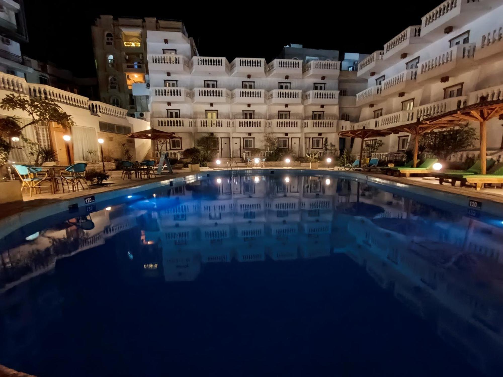 Zak Inn Hurghada Buitenkant foto